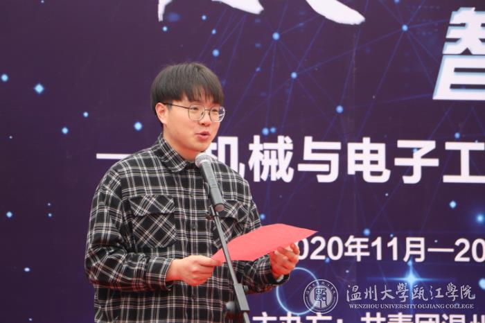 2李星云.JPG