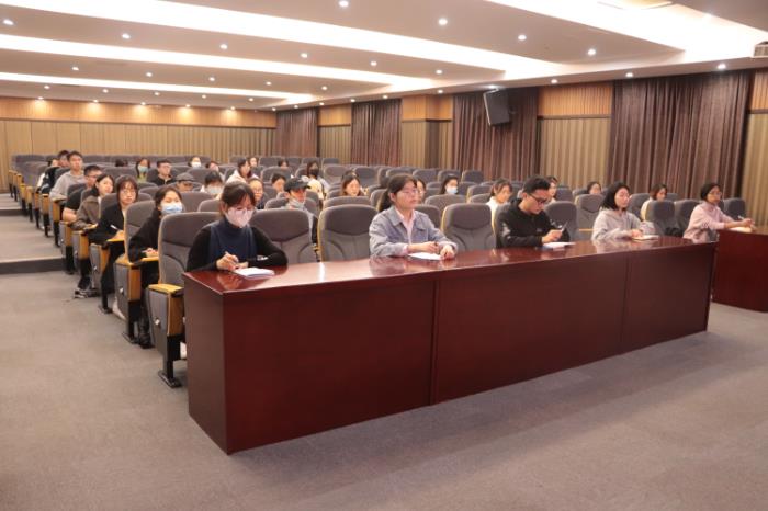 第4段后-党课全景.JPG