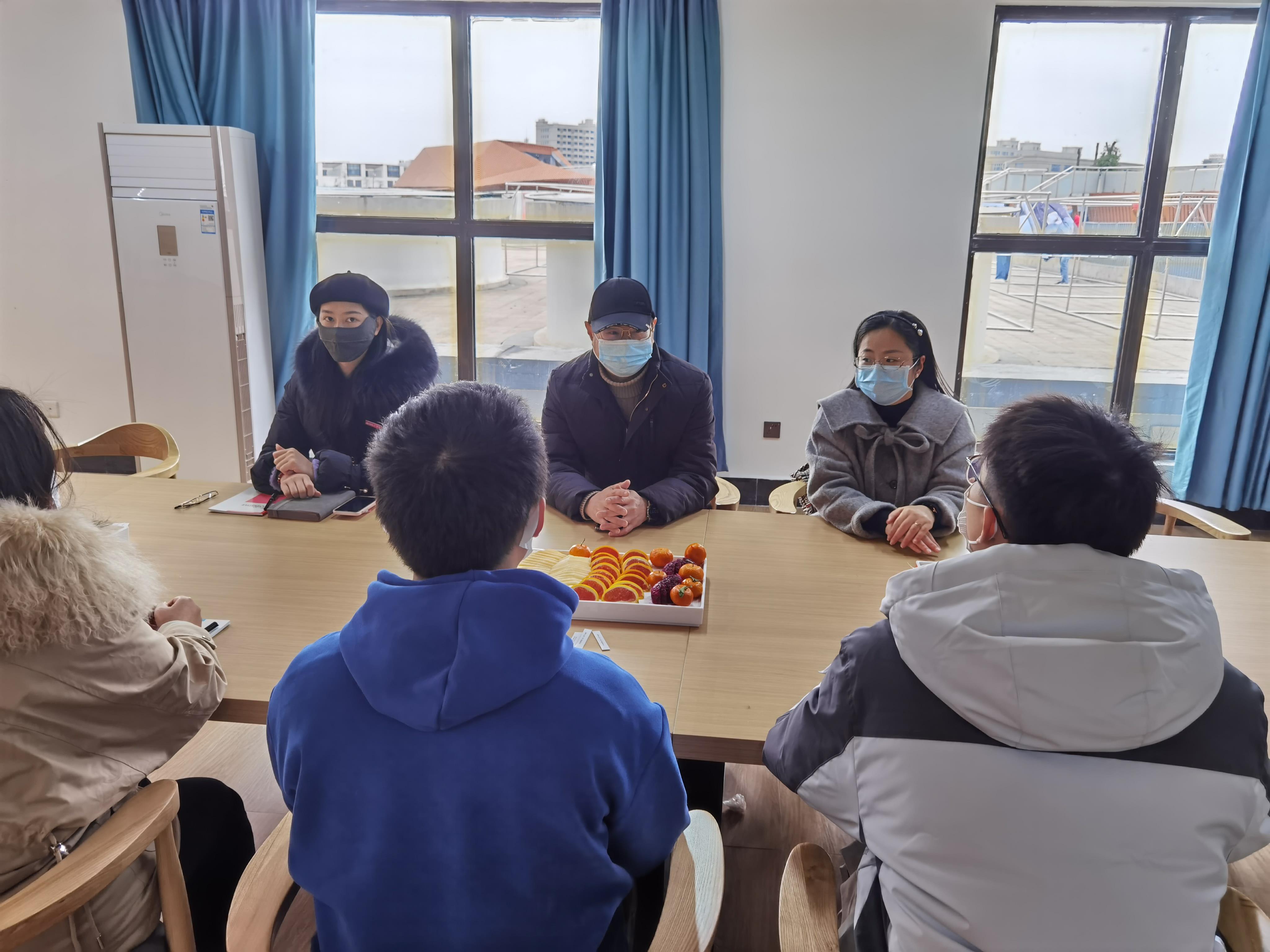 第四段后 座谈会.jpg