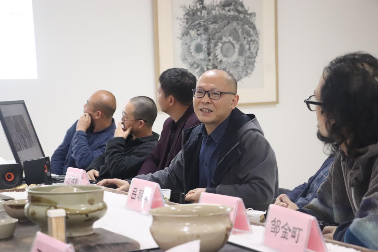 温州理工学院设计艺术学院学院副院长刘明刚讲话.jpg