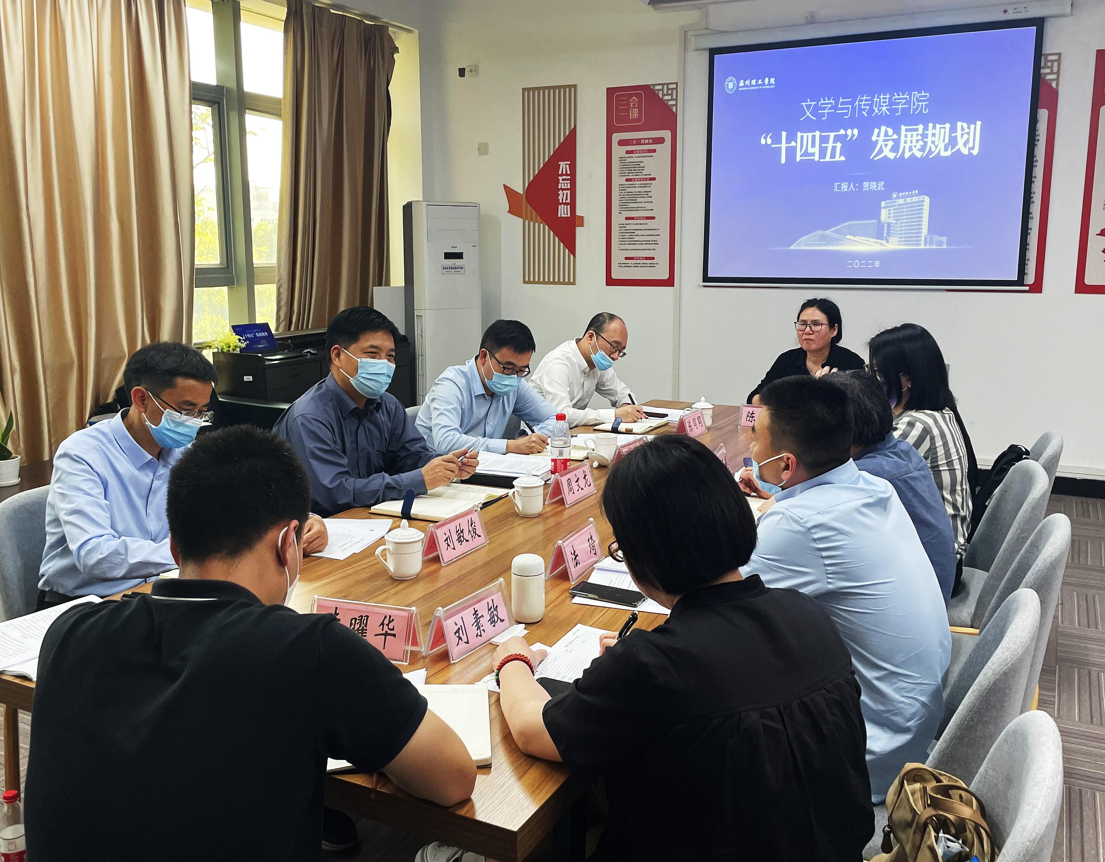fdbd14d26551f5564c0c757ac7e407c_副本.jpg