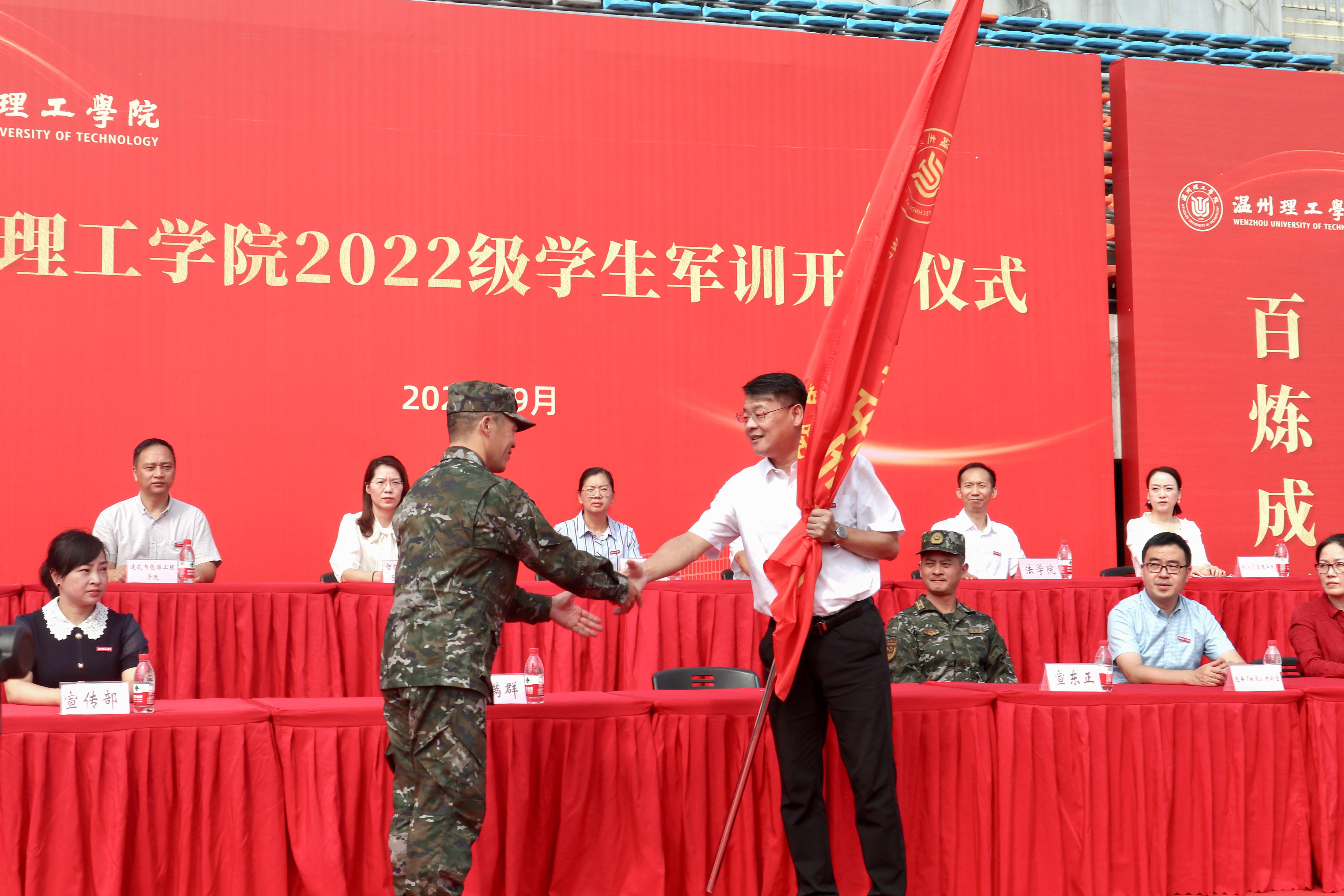 2f90136db2a5ddf8eaa294e80be50fa.jpg