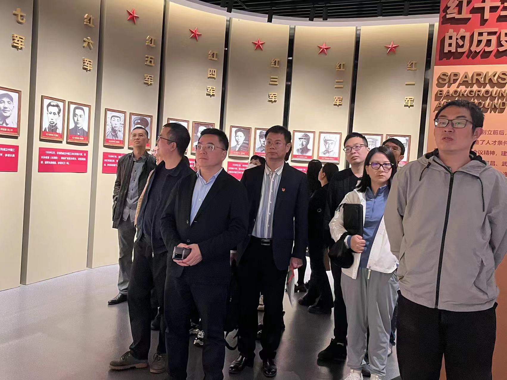 微信图片_20221122090003.jpg