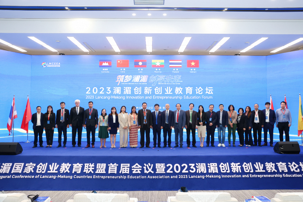 QYU_6713-773373078.jpg